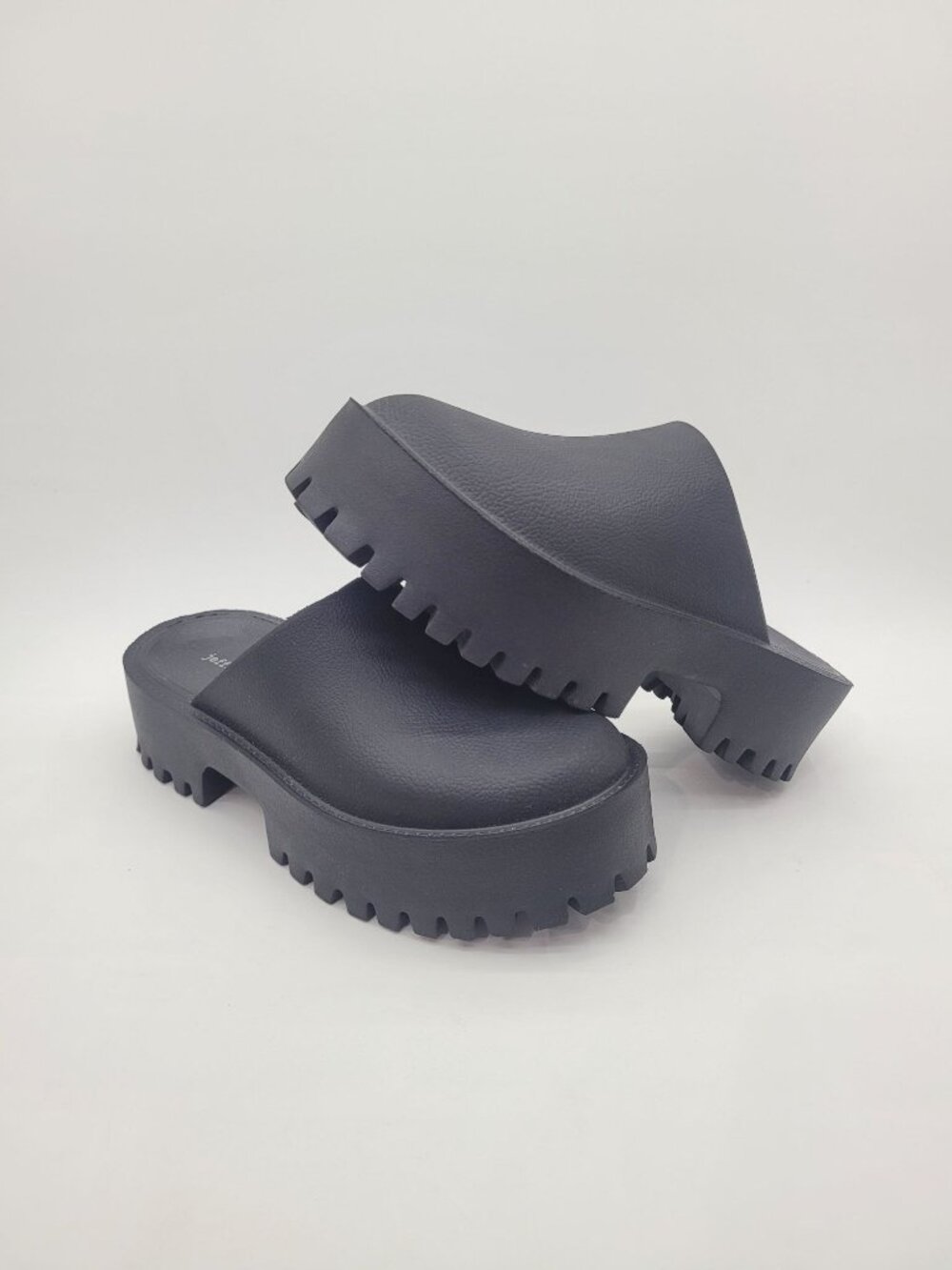 Pristine Jeffrey Campbell Black Rubber Platform Chunky Lug Clogge Size 7 Womens